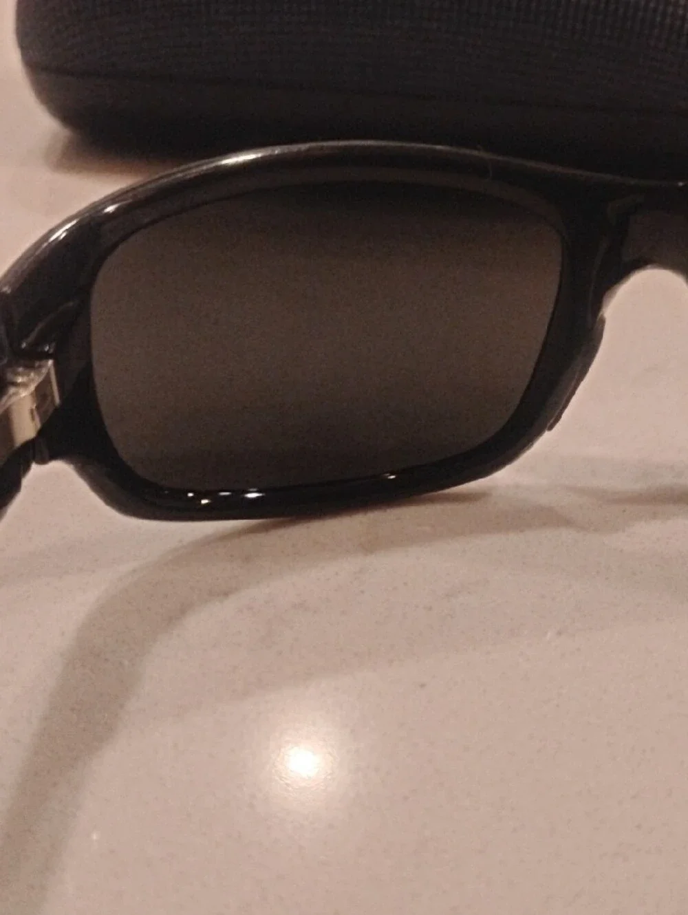 Maui Jim Stingray Sunglasses With Hard Case